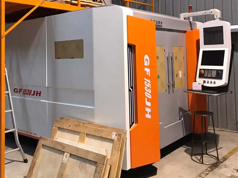 [台中] 3000W 封閉式切割