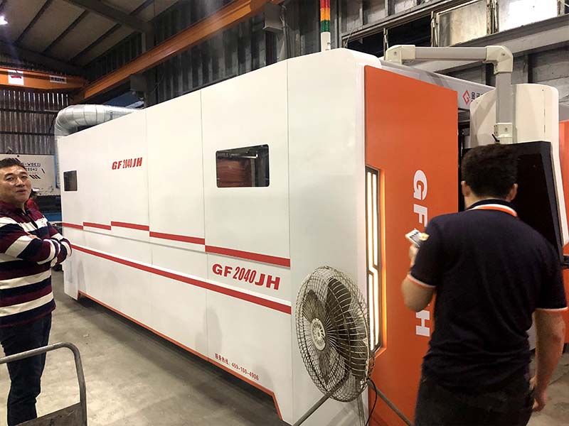 [汐止-防火門業] GF2040 光纖雷射切割機