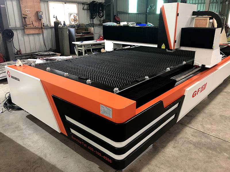 [五股] GF1530 雷射切割機風管業