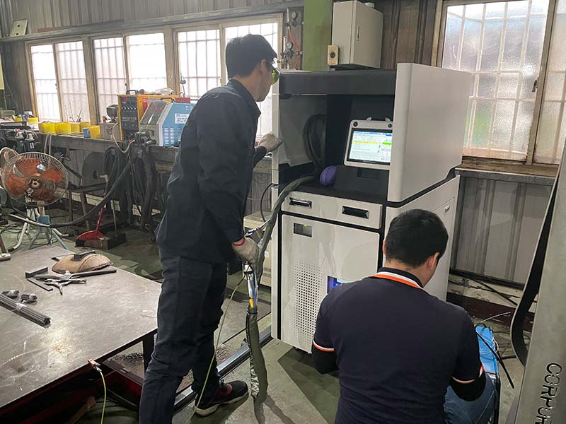 光纖雷射手持式焊接機