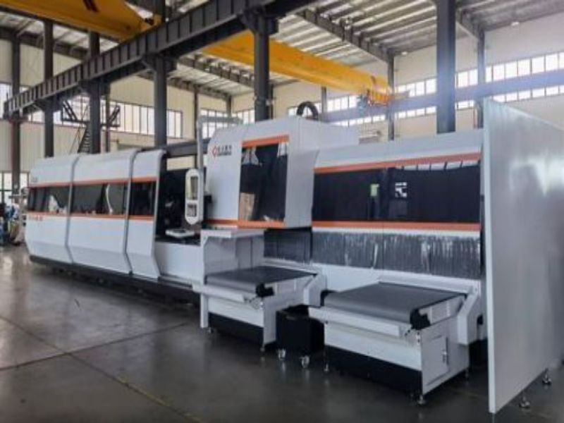 2022 Golden laser 全新封閉式雷射切管機
