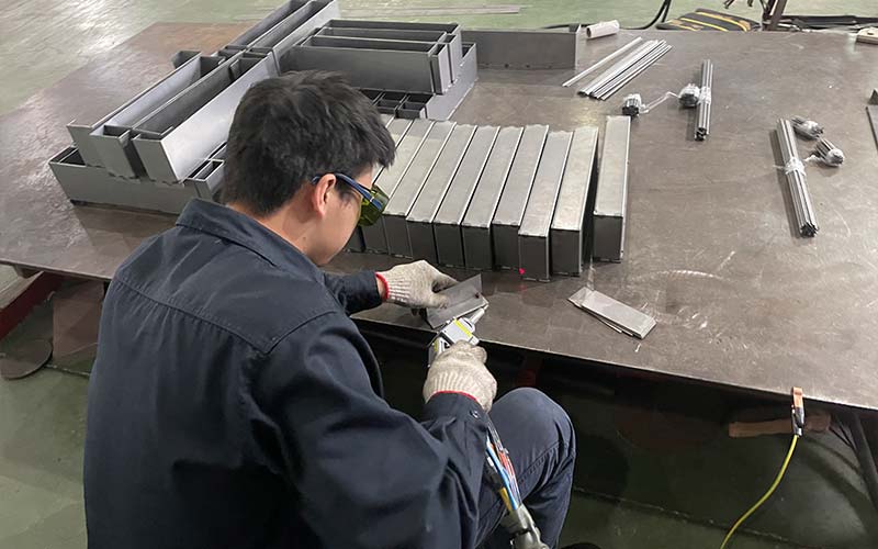 光纤雷射手持式焊接机